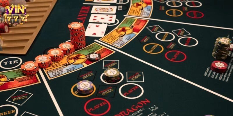 Với tỷ lệ cược hấp dẫn, Baccarat luôn thu hút người chơi tìm kiếm cơ hội lớn và những khoảnh khắc kịch tính.